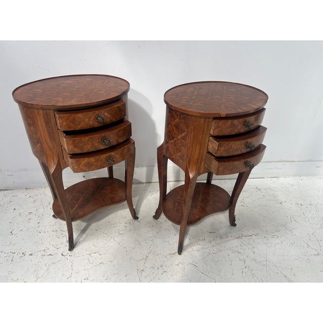 Small 20th Century Kidney-Shaped Chests of Drawers in Marquetry Veneer, Set of 2 For Sale - Image 6 of 14