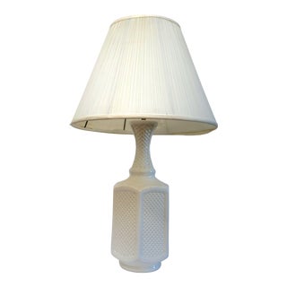 Vintage White Hexagonal Ceramic Geometric Raised Relief Table Lamp For Sale