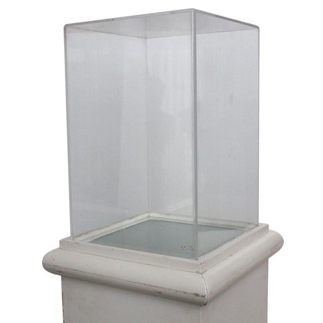 Traditional Vintage Plexiglass Display Case For Sale - Image 3 of 7