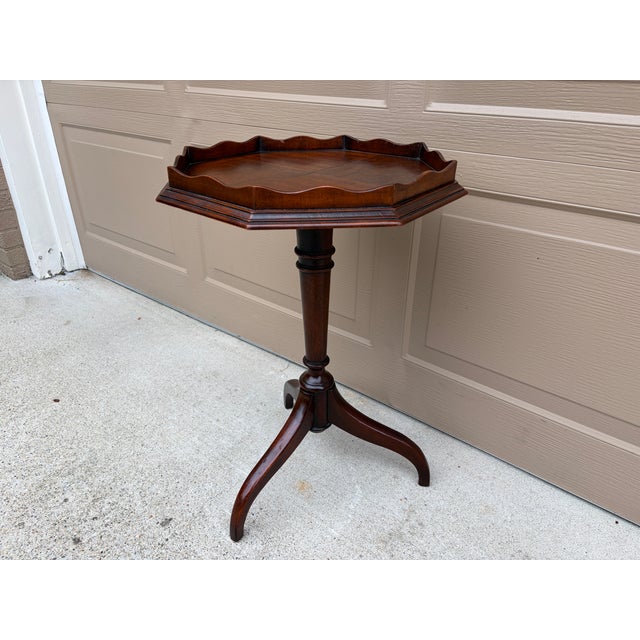 Mid 20th Century Mid-20th Century Mahogany Octagonal Drinks Table With Parquetry Top For Sale - Image 5 of 12