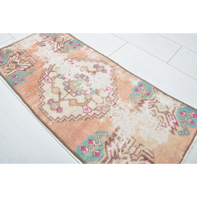 Mid 20th Century Boho Mini Turkish Rug For Sale - Image 4 of 5