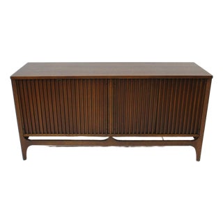 Broyhill Brasilia Walnut Credenza Room Divider For Sale