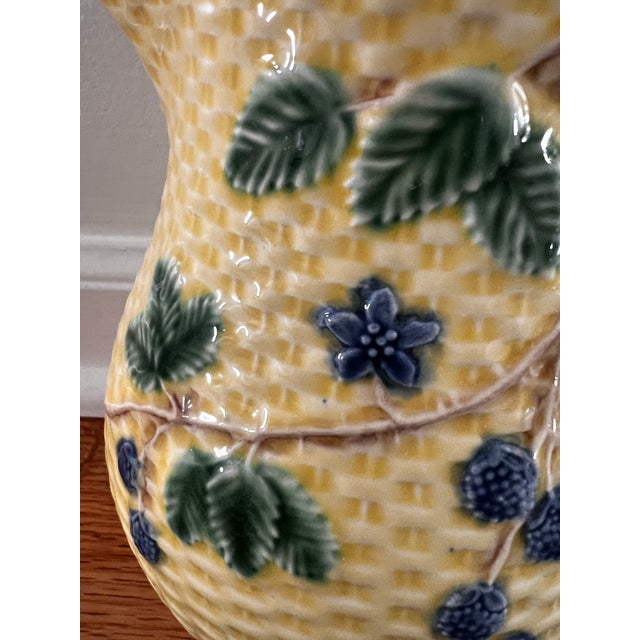Tiffany and Co. Vintage Tiffany & Co. Blackberry Majolica Pitcher & Tray Set - Portugal Basketweave For Sale - Image 4 of 12