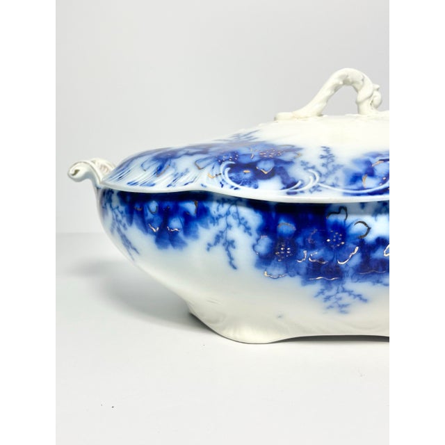 English 1910s Antique Johnson Brothers “Peach” Ceramic Vegetable Serving Bowl & Lid For Sale - Image 3 of 12