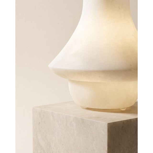 Llar Alabaster Table Lamp by Luis Gimeno For Sale - Image 4 of 9