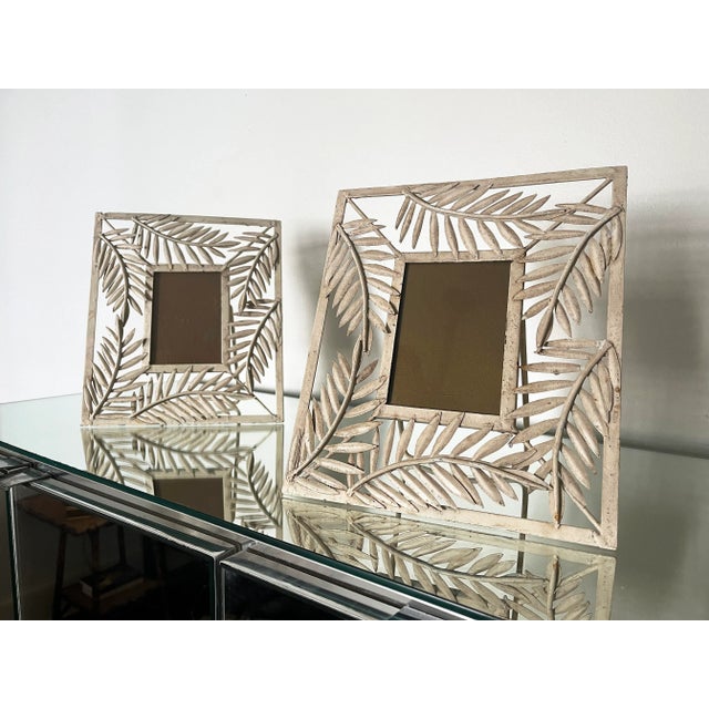 Pair of Vintage Metal Hollywood Regency Leaf Picture Frames For Sale - Image 9 of 9
