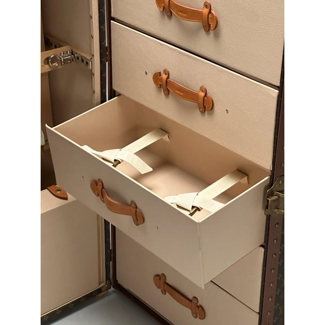 Brown 1990s Louis Vuitton, Steamer Trunk, Monogram Canvas, Leather For Sale - Image 8 of 12