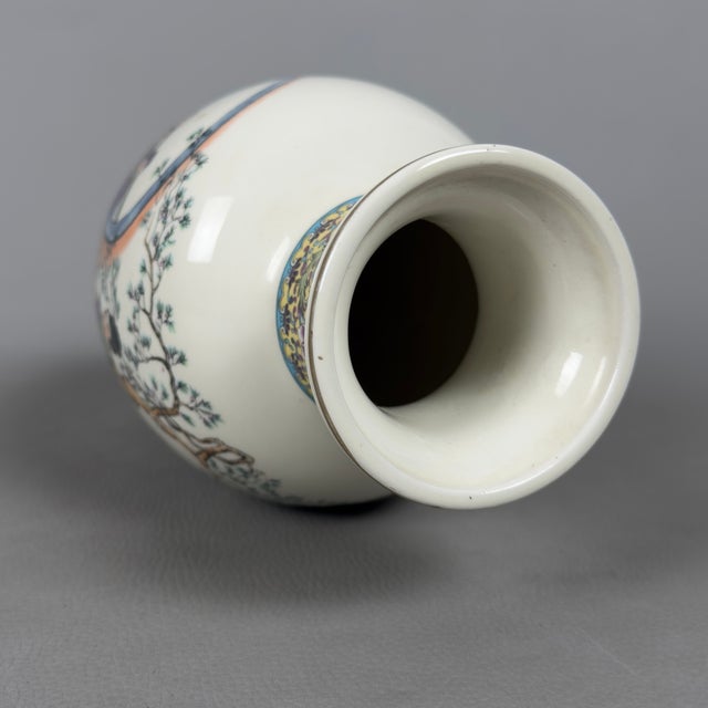 Oriental Vases in Japanese Polychrome Ceramic, Set of 3 For Sale - Image 5 of 13