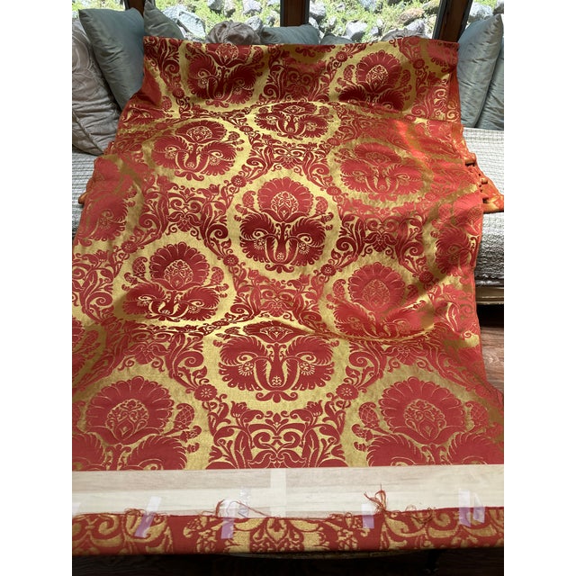 Silk Tapestry Fabric From 1950 For Sale - Image 4 of 12