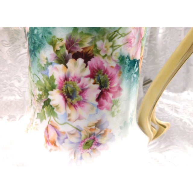 Contemporary 1940s Shaped Chocolate Pot With Dimensional Flower Details and No Lid For Sale - Image 3 of 8