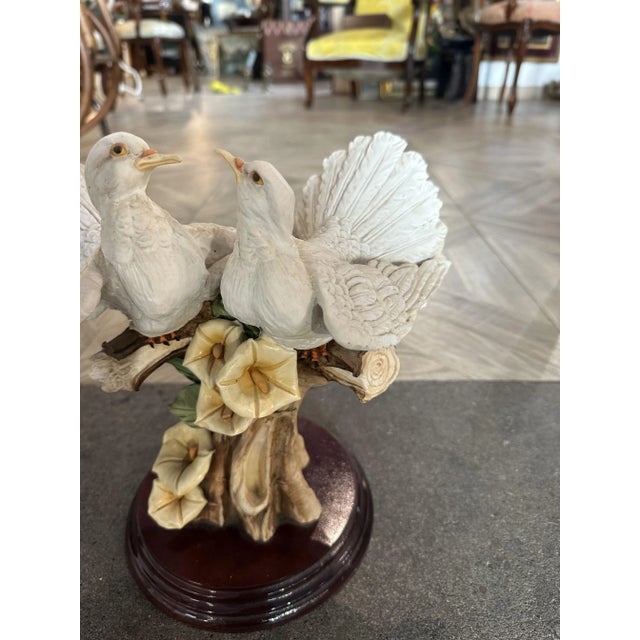Neapolitan Sculpture in Biscuit Porcelain Depicting Two Doves from Capodimonte, 1950s For Sale - Image 4 of 8