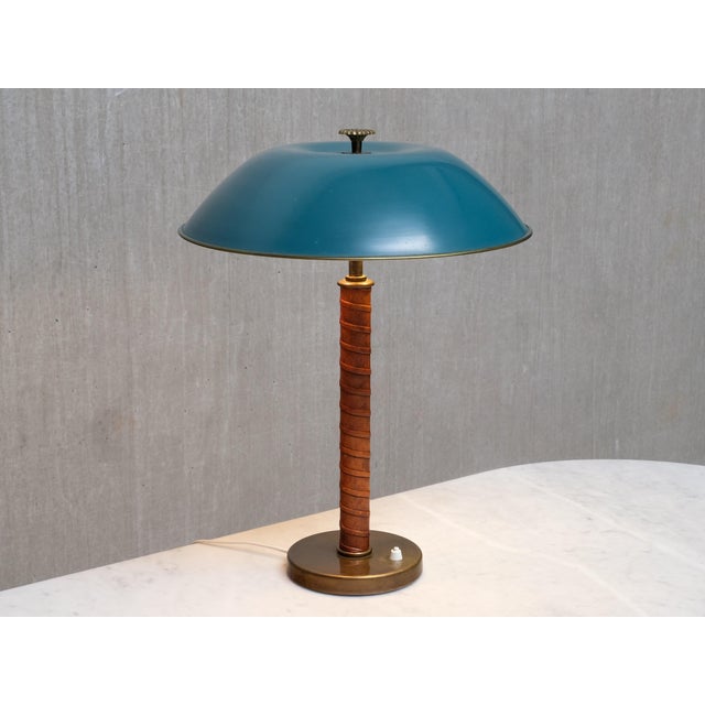 Mid-Century Modern Brass and Leather Table Lamp by Bertil Brisborg for Nordiska Kompaniet, Sweden, 1940s For Sale - Image 3 of 11