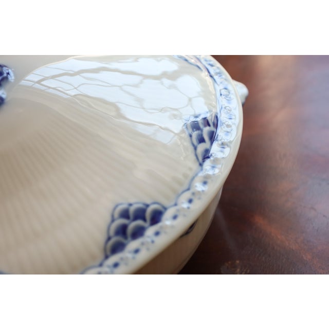 Vintage Royal Copenhagen "Princess" Oval Covered Serving Dish - No. 111/622 - First Quality For Sale In New York - Image 6 of 12