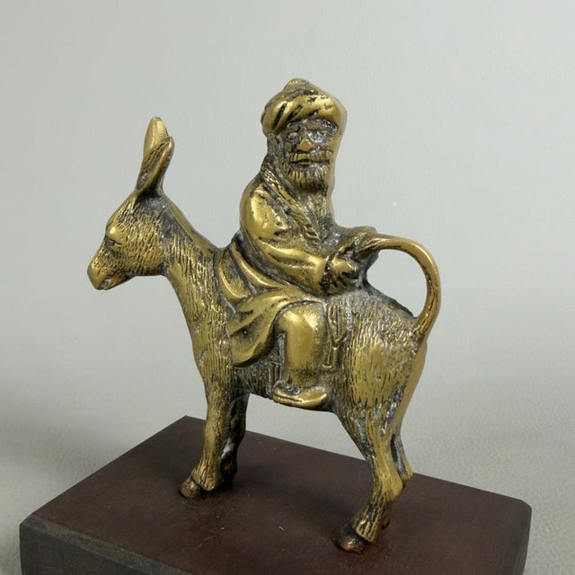Brass Statue of Man on Donkey with Wooden Base, 20th Century For Sale - Image 6 of 11