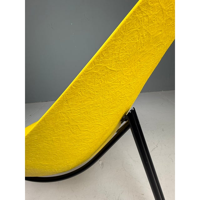 Yellow Fiberglass Tripod Lounge Chair by Ed Merat, France, 1956 For Sale - Image 11 of 13