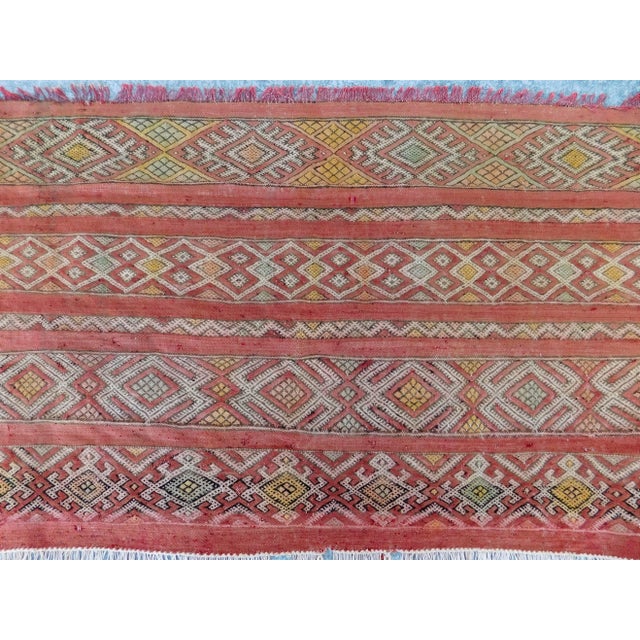 1960s Vintage Mid-Century Flatwoven Moroccan Kilim Rug 3'x 5'10" For Sale In Los Angeles - Image 6 of 13