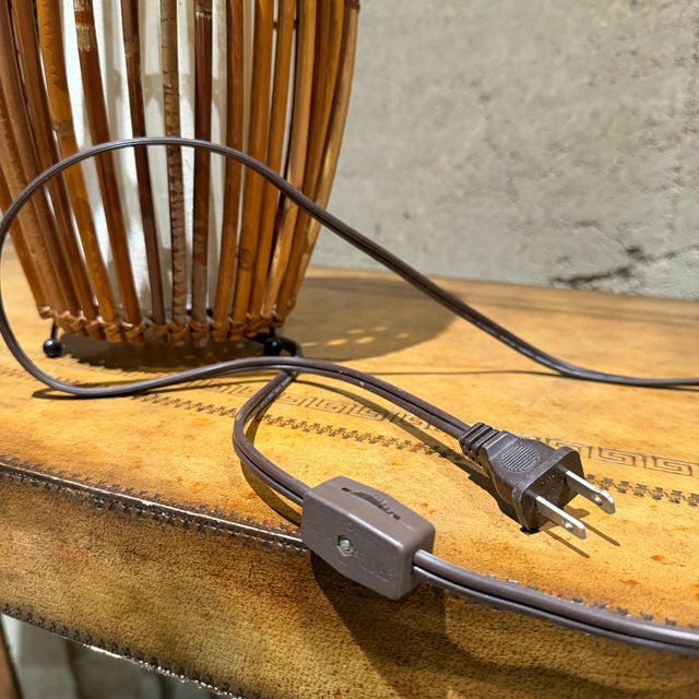Tan 1960s Italian Mid-Century Modern Bamboo & Rattan Table Lamp Franco Albini Attr For Sale - Image 8 of 10