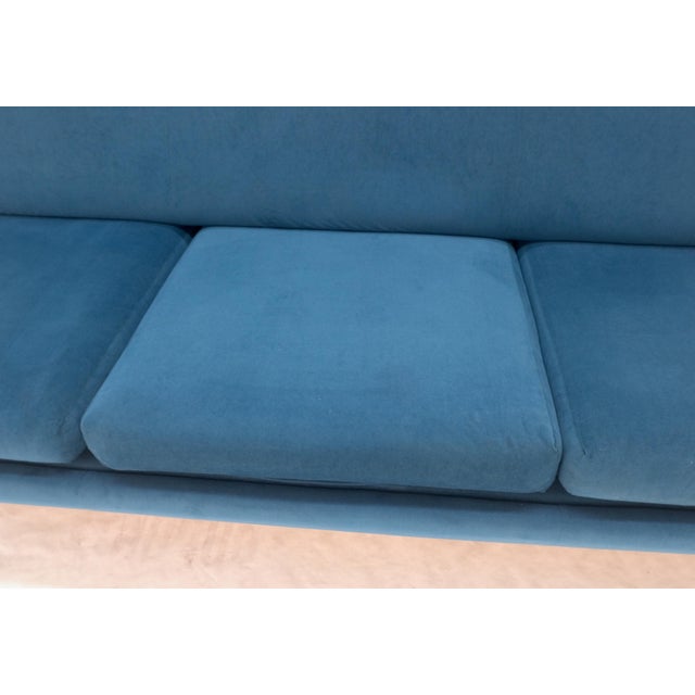 Mid-Century Modern Marco Zanuso Sofa for Arflex Mid Century Italian Modern Teal Upholstery Clean! For Sale - Image 3 of 18