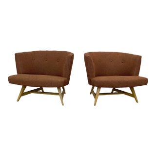 Pair Striking Mid-Century Modern Club Chairs For Sale