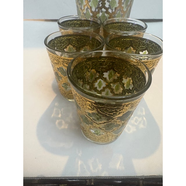 Culver Ltd. Vintage Culver Valencia 22k Gold Glass Decanter With 5 Shot Glasses For Sale - Image 4 of 4