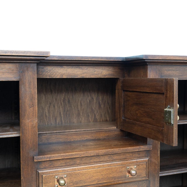1940s Art Deco Oak Buffet, 1940 For Sale - Image 5 of 10