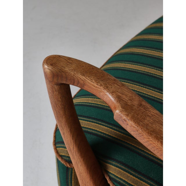 Danish Modern Lounge Chair in Oak & Traditional Danish Olmerdug Wool by Henning Kjærnulf, 1950s For Sale - Image 9 of 18
