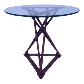 Example of Isamu Noguchi Tables