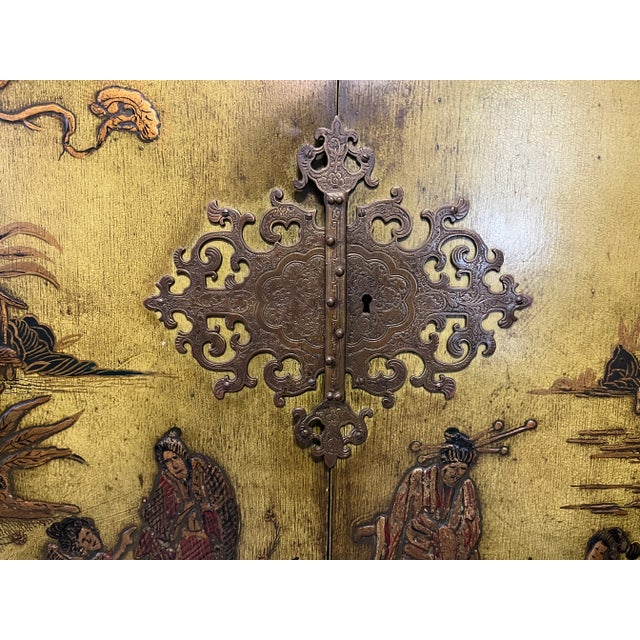 Wood 19th Century Antique Japanese Chinoiserie Bar Cabinet For Sale - Image 7 of 11