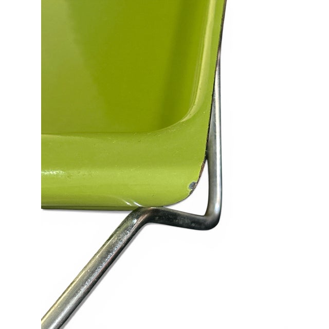 Avocado 1960’s Avocado Green Catherine Holm Lotus Enamel Baking Casserole Dish With Teak Handled Holder For Sale - Image 8 of 8