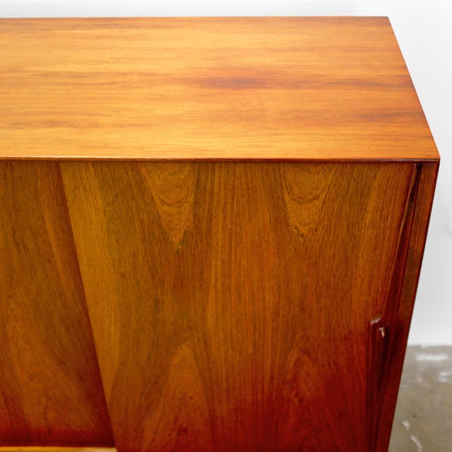1950s Omann Jun. Møbelfabrik Model #19 Rosewood Tall Sideboard / Highboard Designed by Gunni Omann For Sale In Boston - Image 6 of 13