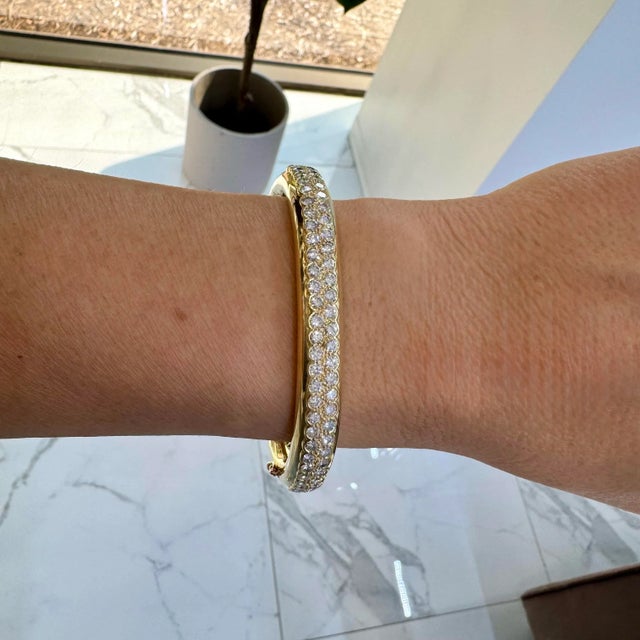 Gender: Ladies Metal Type: 18K Yellow Gold Length: 6.75 inches Width: 9.00 mm Weight: 64.68 grams Ladies 18K yellow gold...