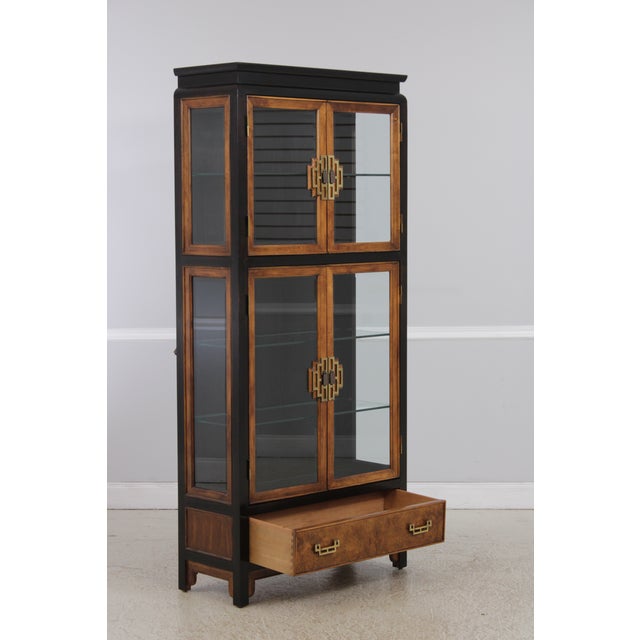 Century Furniture Century Chin Hua Chinoiserie Curio Cabinet For Sale - Image 4 of 15