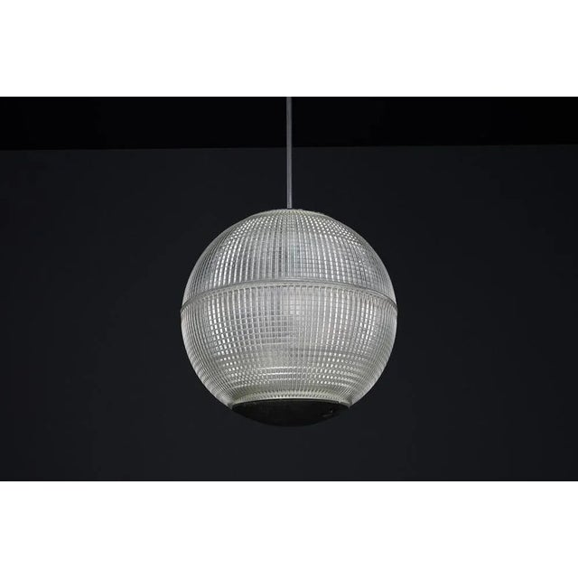 Original Paris Streetlamp from Holophane, France, 1960 For Sale - Image 17 of 18