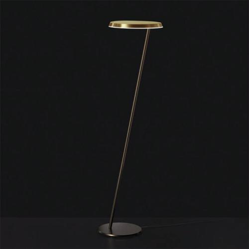 Amanita Floor Lamp by Mariana Pellegrino Soto for Oluce For Sale - Image 4 of 6