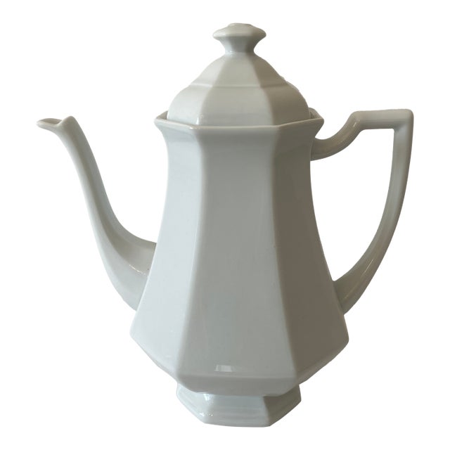 Limoges France White Coffee/Tea Pot "Mint" Condition Vintage. For Sale