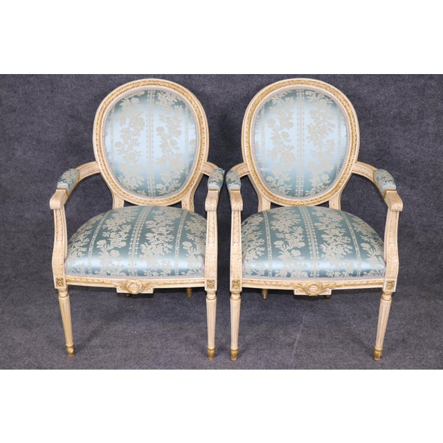 French Set 10 French Louis XVI Style Parcel Gilt Dining Chairs. For Sale - Image 3 of 16