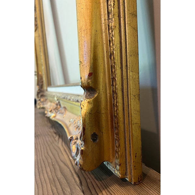 1980s Vintage French Provincial Style Gold Gilt Frame For Sale - Image 5 of 12