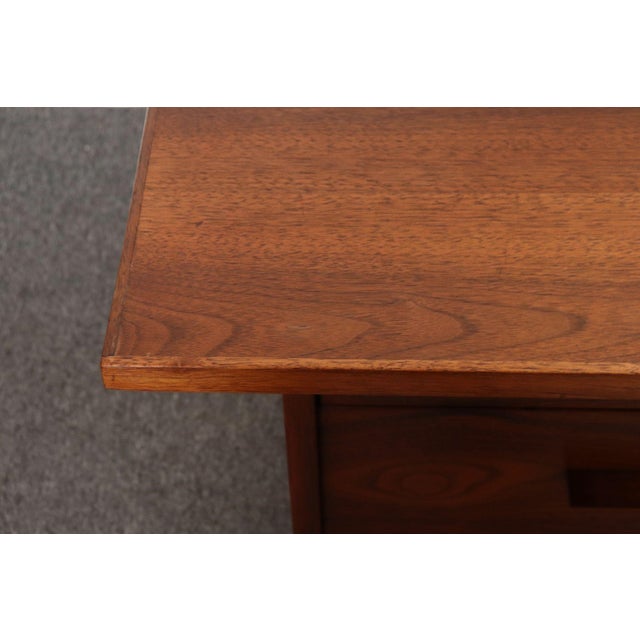 Mid-Century American Modern Studio Craft Walnut Desk by Richard Artschwager For Sale - Image 15 of 18