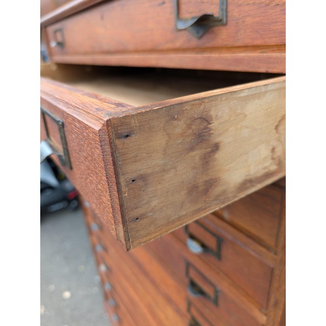 Antique Belding Bros. & Co. Oak Silk Spool Mercantile Cabinet, Circa 1900 For Sale - Image 15 of 18