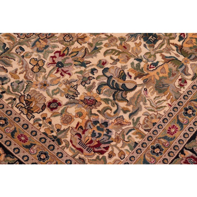 1990s Floral Pak-Persian Ivory/Black Wool Rug - 9'0'' X 12'5'' For Sale - Image 5 of 9