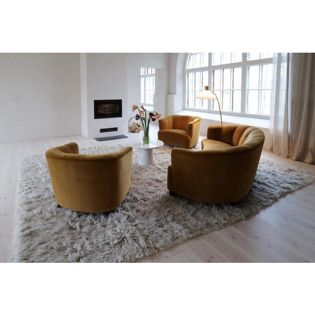 This wonderful midcentury floor lamp is gifted with a brass rod and stone marble looking base. Together with its new shade...