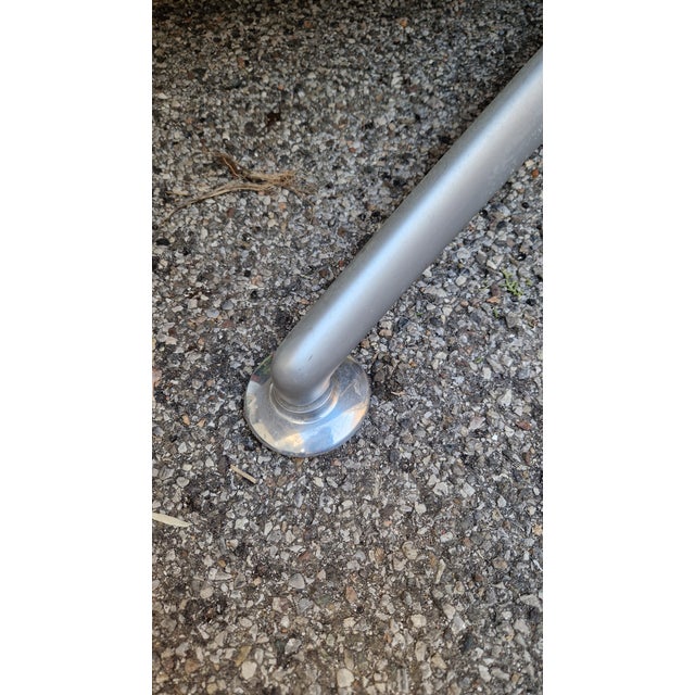 Model Larus Massaging Chaise Longue in White Leather from Poltrona Frau, 2000 For Sale - Image 9 of 10