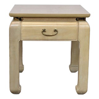 1990s Vintage Bernhardt Ming Style End Table With Drawer For Sale