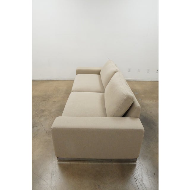 White Attributed Minotti Italian Modern Sofa and Chaise Ottoman For Sale - Image 8 of 17