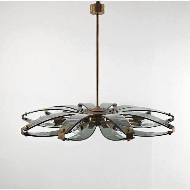 Mid-Century Modern Brass and Glass Chandelier attributed to Fontana Arte, Italy, 1960 For Sale - Image 4 of 12