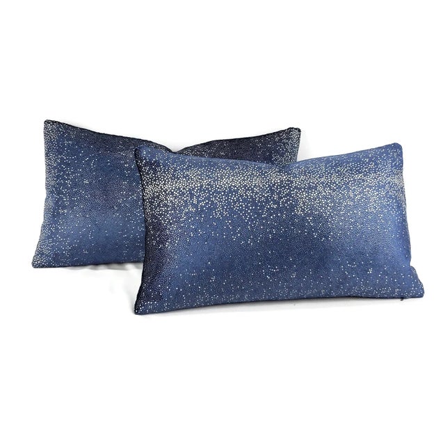 From Kravet Couture is Sombra in the color Indigo pillow cover. This pillow features a rich navy blue velvet. The velvet...
