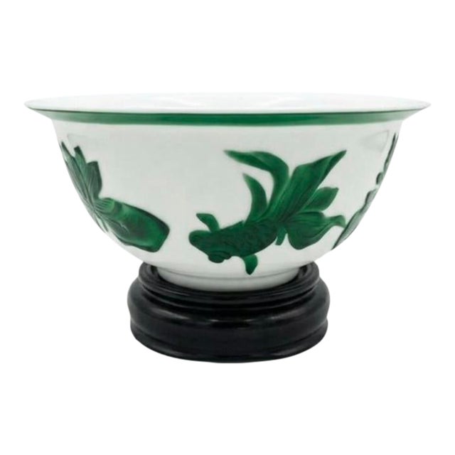 Peking Glass Bowl With Fish and Floral Motifs For Sale