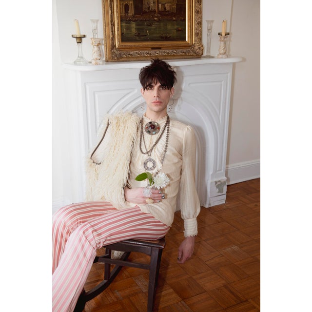 Transparent Vintage Y2k Clear Resin Flower Cocktail Ring, Size 6 For Sale - Image 8 of 16