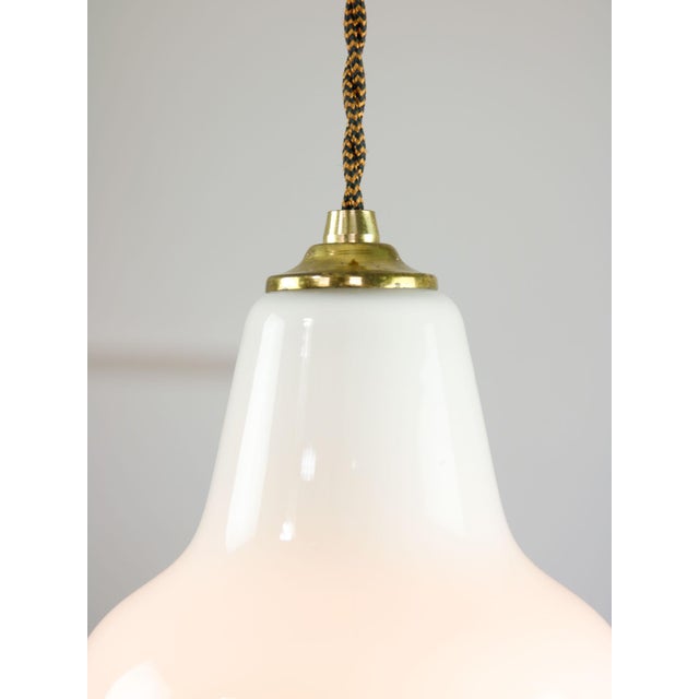 Mid-Century Modern Italian White Glass and Brass Pendant Lamp, 1960s For Sale - Image 4 of 13