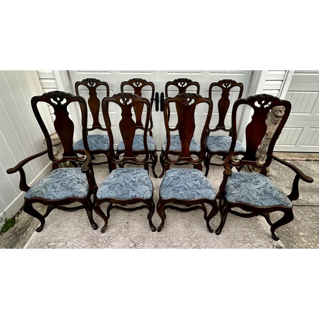 Italian Vtg. Set of Eight Carved Italian Provincail Dining Chairs in a Walnut Finish For Sale - Image 3 of 15